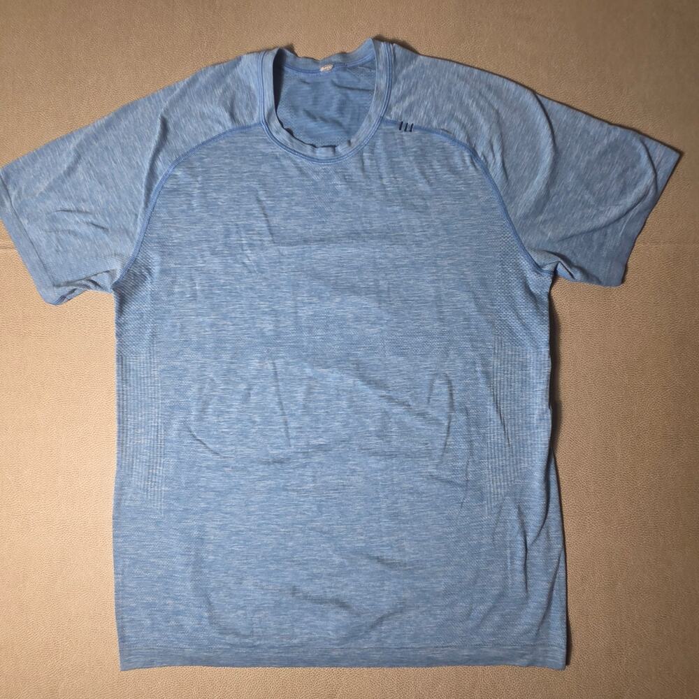 Lululemon Metal Vent Tech Blue Heather Short Sleeve Training Shirt Men's Large